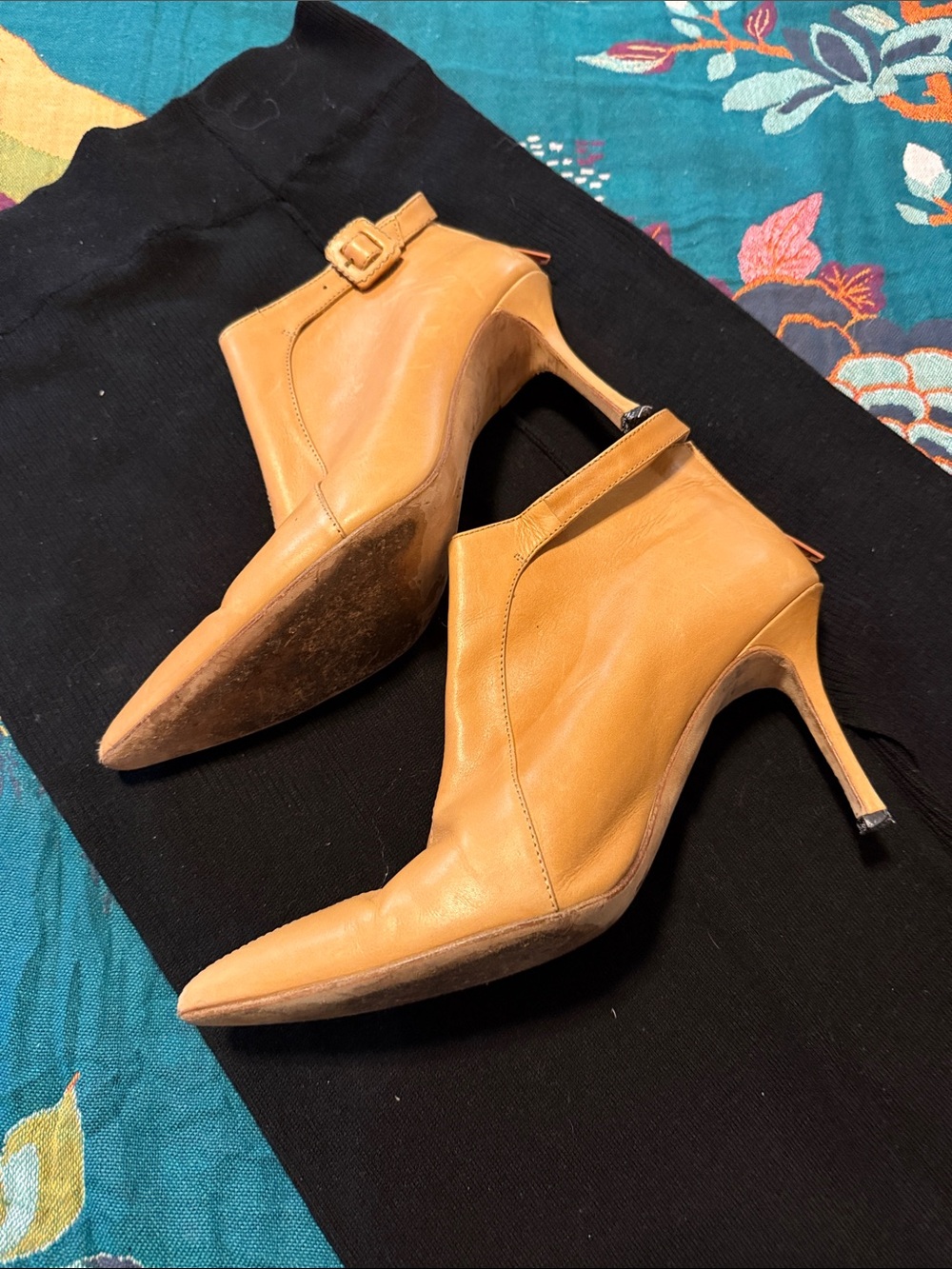 Manolo Blahnik Tan Pointed-Toe Leather Ankle Booties